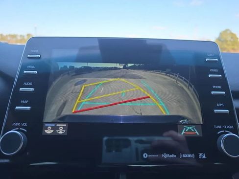 Used 2019 Toyota Avalon Limited image 34