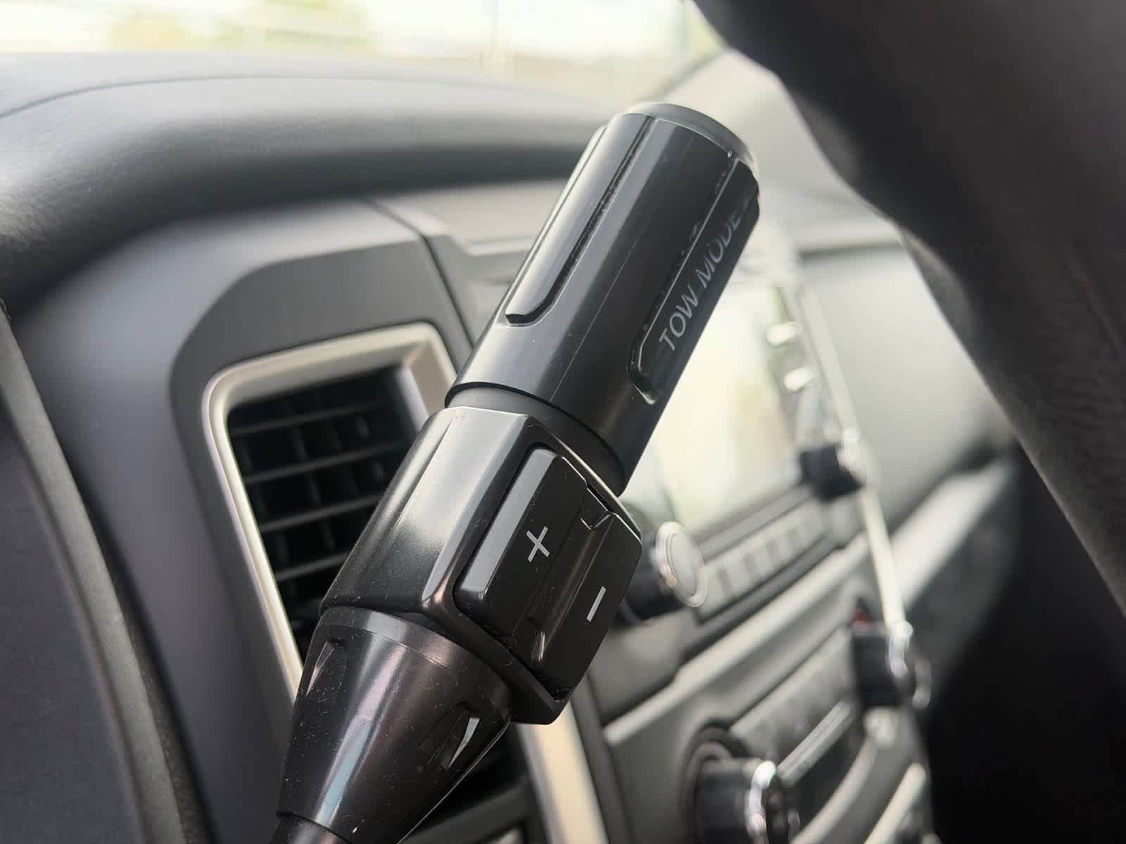 Used 2017 Nissan Titan S RWD image 18