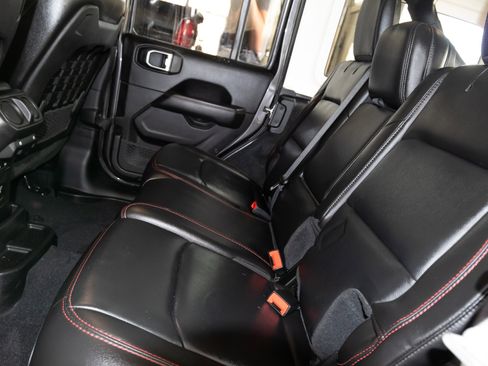 Used 2020 Jeep Wrangler Unlimited Rubicon image 12