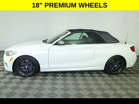 Used 2016 BMW M235i Convertible RWD image 7