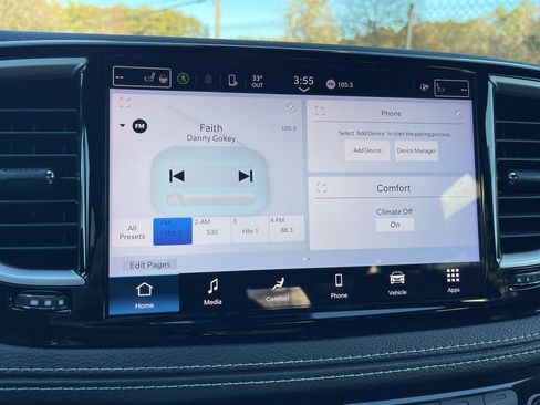 Used 2023 Chrysler Pacifica Touring-L w/ S Appearance Package image 14