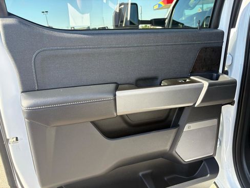 Used 2023 Ford F350 Lariat w/ Lariat Ultimate Package image 39