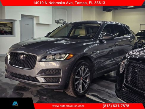 Used 2019 Jaguar F-PACE Prestige AWD/4WD image 8