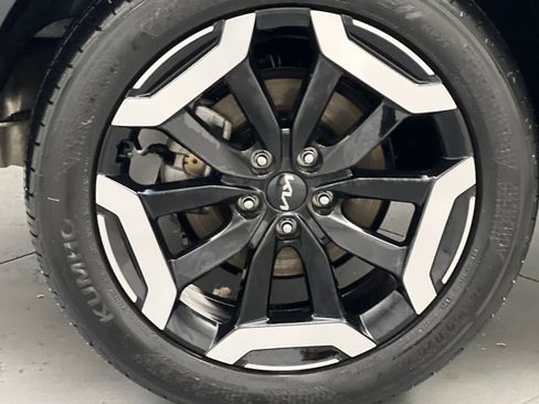 Used 2025 Kia Telluride S image 76