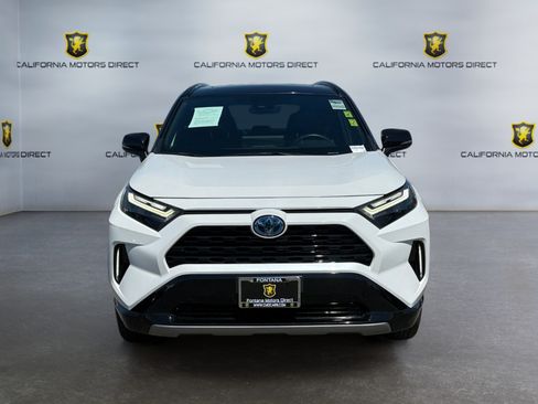Used 2024 Toyota RAV4 XSE AWD/4WD image 8