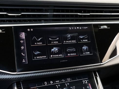 Used 2024 Audi SQ8 Premium Plus image 18