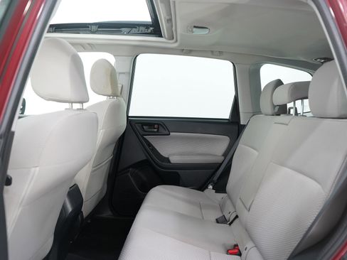 Used 2017 Subaru Forester 2.5i Premium image 20