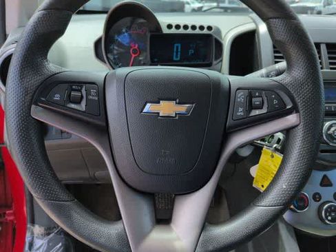 Used 2014 Chevrolet Sonic LT FWD image 22