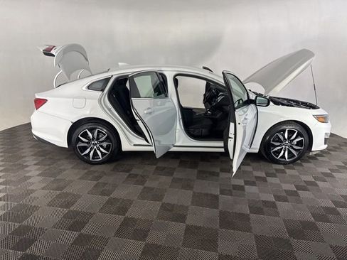 Used 2023 Chevrolet Malibu RS FWD image 13