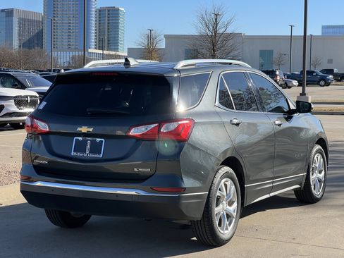 Used 2018 Chevrolet Equinox Premier image 9