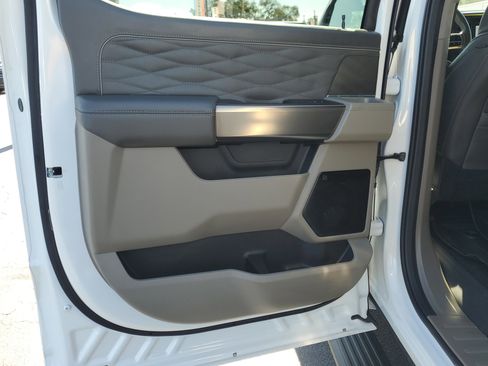 Used 2025 Ford F150 Platinum w/ Equipment Group 703A Plus image 10