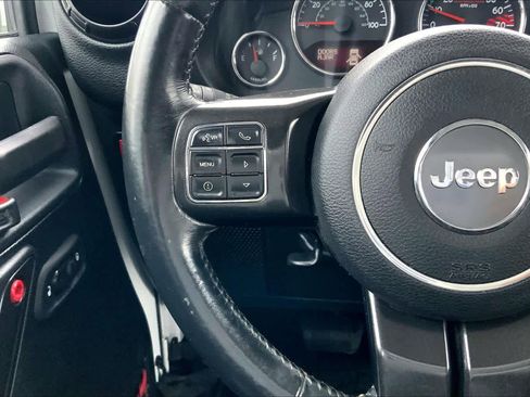 Used 2017 Jeep Wrangler Unlimited Rubicon image 22