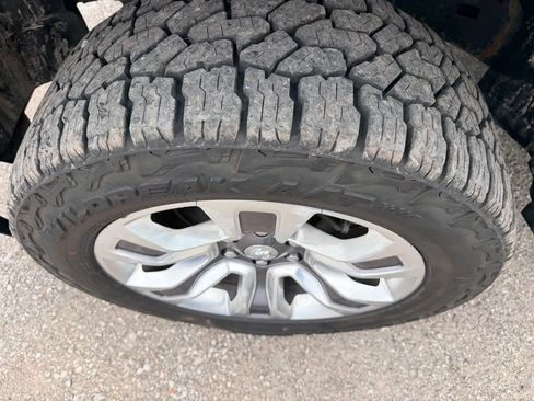 Used 2022 RAM 1500 Limited w/ Off-Road Group AWD/4WD image 18