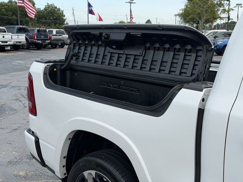 Used 2020 RAM 1500 Limited AWD/4WD image 20