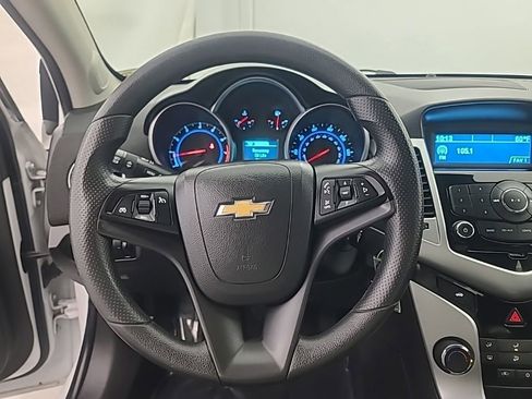 Used 2015 Chevrolet Cruze LT w/ Sun And Sound Package FWD image 29