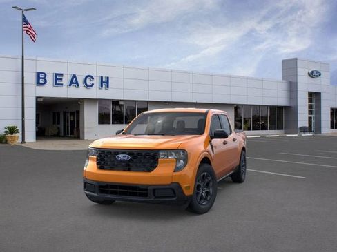 New 2026 Ford Maverick XLT w/ XLT Luxury Package image 2