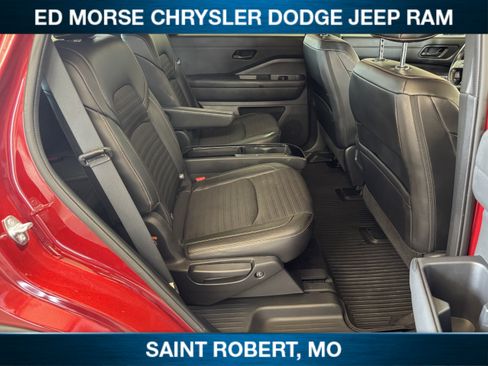 Used 2023 Nissan Pathfinder Rock Creek AWD/4WD image 34