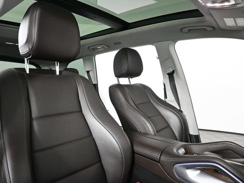Certified 2023 Mercedes-Benz GLS 450 4MATIC image 22