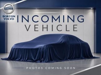 Used 2026 Volvo XC60 B5 Plus AWD/4WD video 1