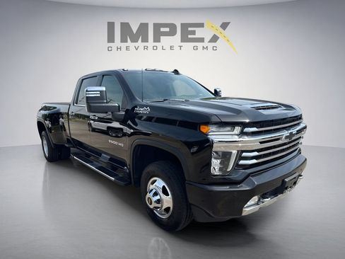 Used 2023 Chevrolet Silverado 3500 High Country AWD/4WD image 7