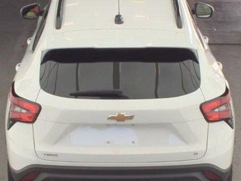 Used 2024 Chevrolet Trax LT w/ Driver Confidence Package image 6