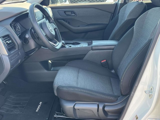 Used 2022 Nissan Rogue S FWD image 13