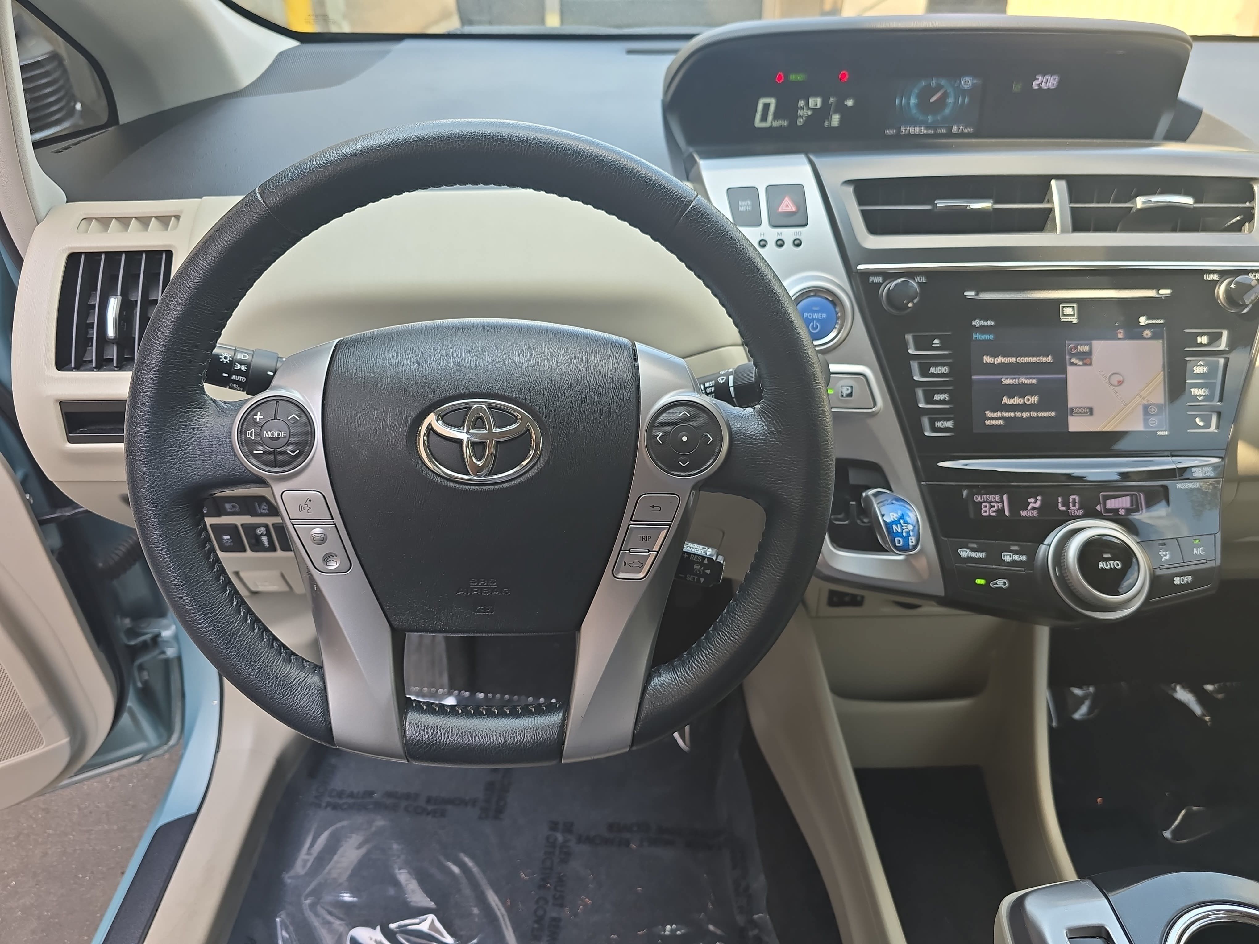 Used 2015 Toyota Prius V Five w/ Advanced Technology Package FWD image 15