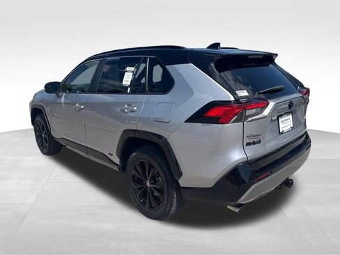Used 2022 Toyota RAV4 XSE w/ XSE Grade Weather Package AWD/4WD image 3