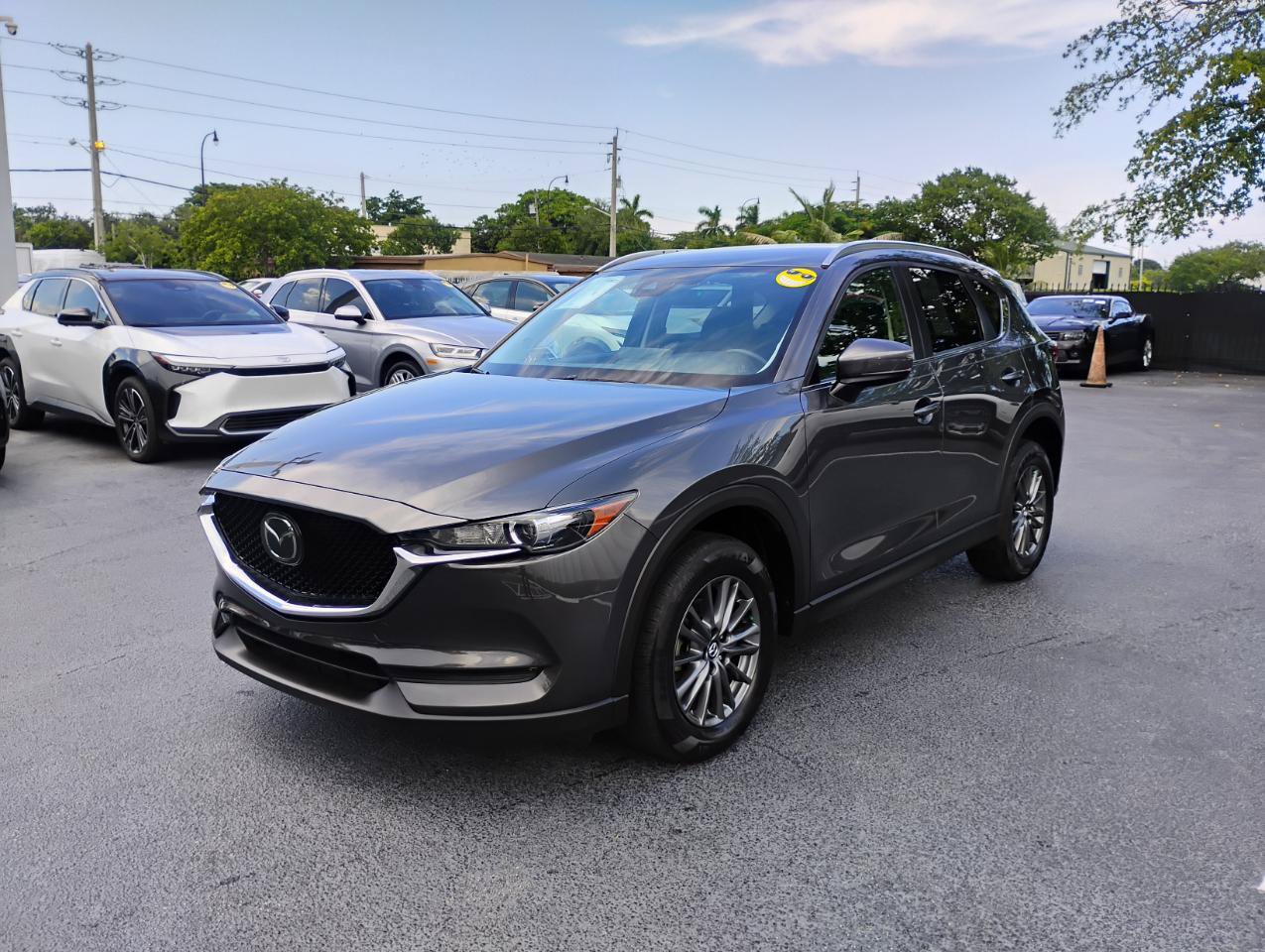 Used 2021 MAZDA CX-5 Touring FWD image 3