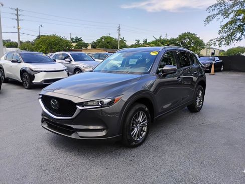 Used 2021 MAZDA CX-5 Touring FWD image 3