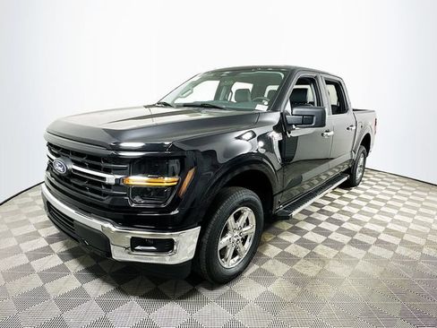 Used 2025 Ford F150 XLT w/ Equipment Group 301A Standard RWD image 7