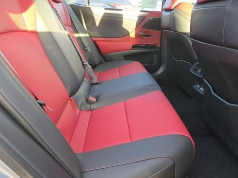 New 2025 Lexus ES 350 F Sport image 5