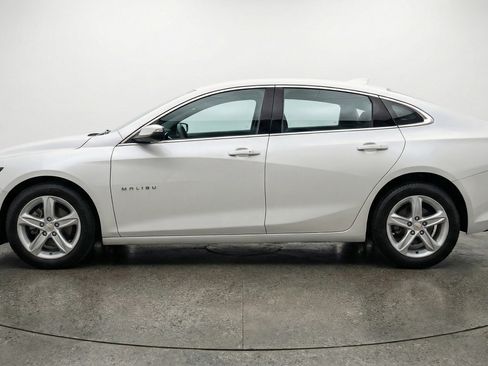 Used 2023 Chevrolet Malibu LT w/ Driver Confidence Package image 5