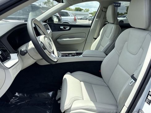 New 2026 Volvo XC60 B5 Ultra w/ Protection Package Premier AWD/4WD image 10