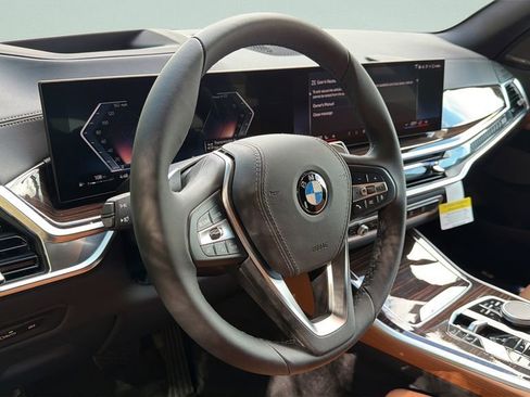 New 2026 BMW X5 xDrive40i w/ Premium Package AWD/4WD image 9