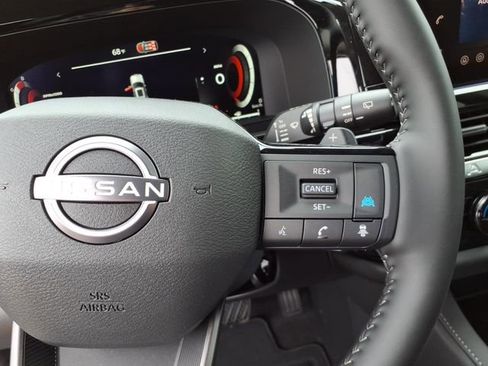 New 2026 Nissan Pathfinder SL AWD/4WD image 11