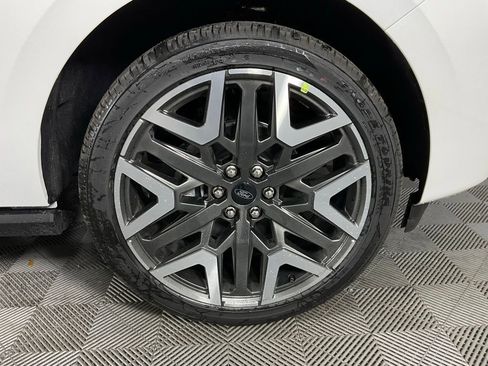 New 2026 Ford Expedition Max Platinum AWD/4WD image 10