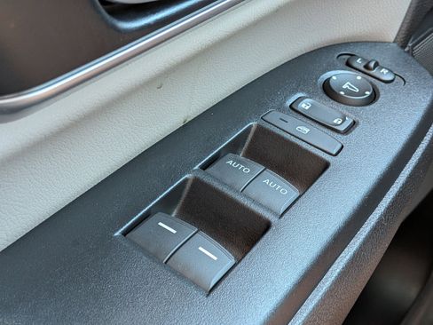 Used 2019 Honda CR-V EX-L image 25