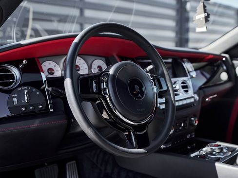 Used 2019 Rolls-Royce Ghost image 39