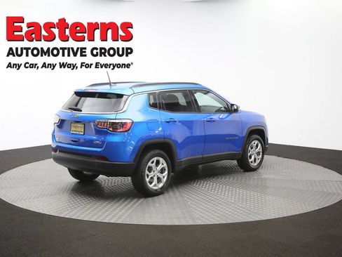 Used 2024 Jeep Compass Latitude AWD/4WD image 39