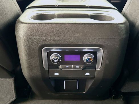 Used 2021 Chevrolet Tahoe LT RWD image 24
