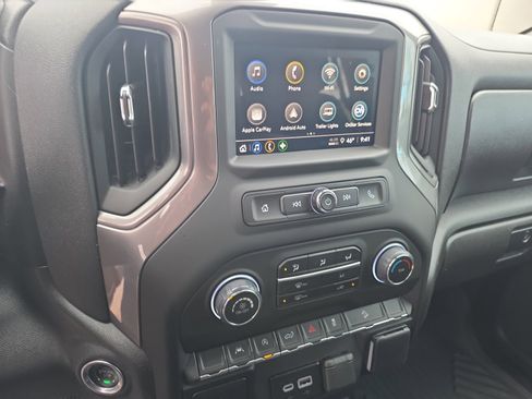 Used 2025 Chevrolet Silverado 1500 Custom Trail Boss w/ Midnight Edition image 18