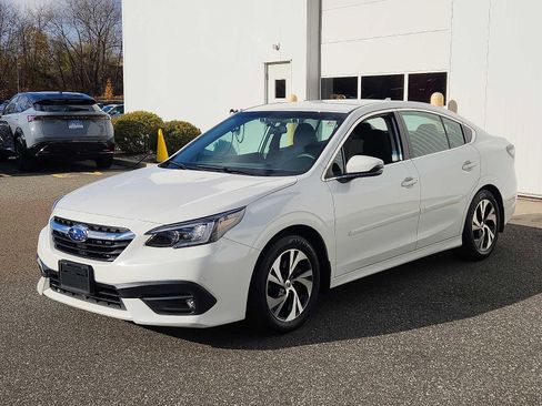 Used 2022 Subaru Legacy Premium image 3