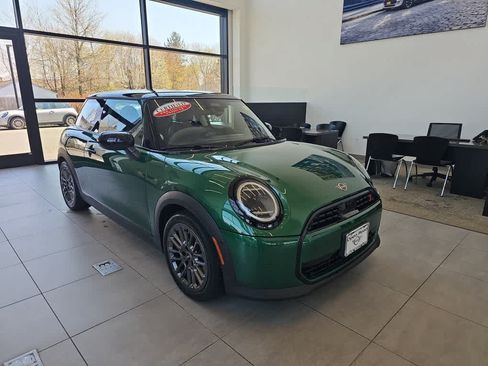 Certified 2025 MINI Cooper S FWD image 3