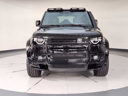 New 2026 Land Rover Defender 110 X-Dynamic SE AWD/4WD image 18