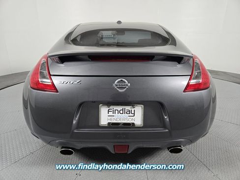 Used 2014 Nissan 370Z Touring w/ Sport Package RWD image 5