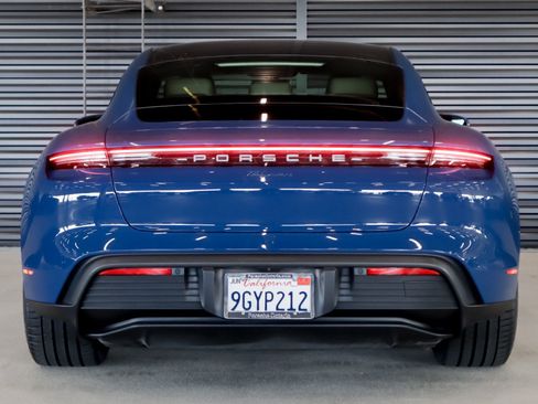 Used 2023 Porsche Taycan RWD image 9