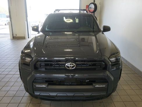 New 2026 Toyota 4Runner SR5 AWD/4WD image 13