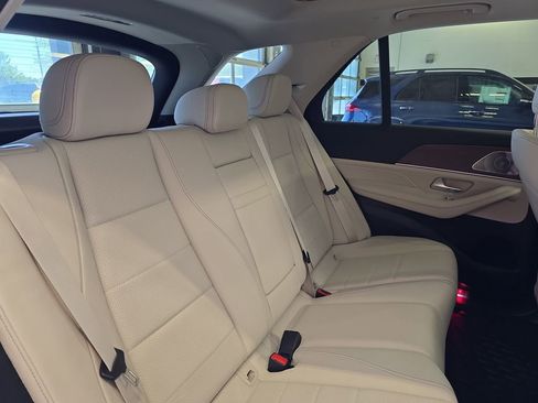 New 2026 Mercedes-Benz GLE 350 4MATIC image 12