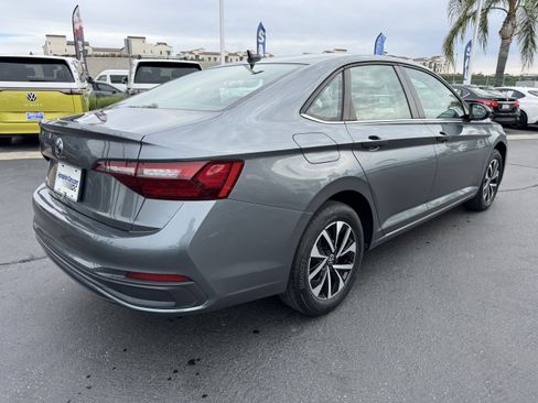 Certified 2022 Volkswagen Jetta S w/ IQ.Drive Package image 9